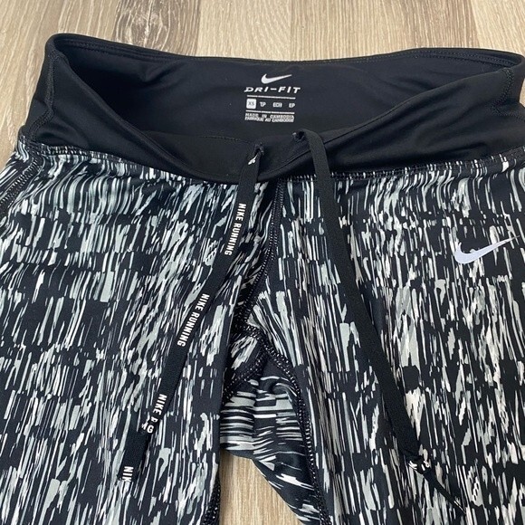 Nike Running leggings Crop size XS - Picture 5 of 7